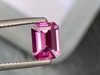 Saphir rose • 2,03ct
