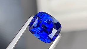 Saphir bleu • 2,03ct