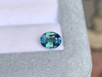 Saphir Teal • 1,60ct