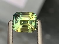 Saphir bicolore • 2,00ct