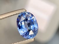 Saphir bleu • 2,10ct