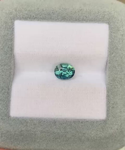 saphir-teal-ovale-1-28-ct-video-2-2