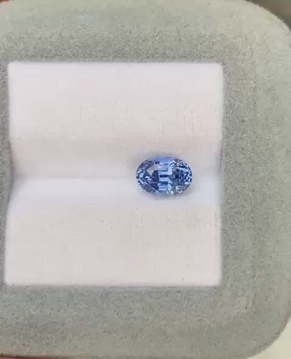 saphir-bleu-ovale-2-01ct-2-video-1