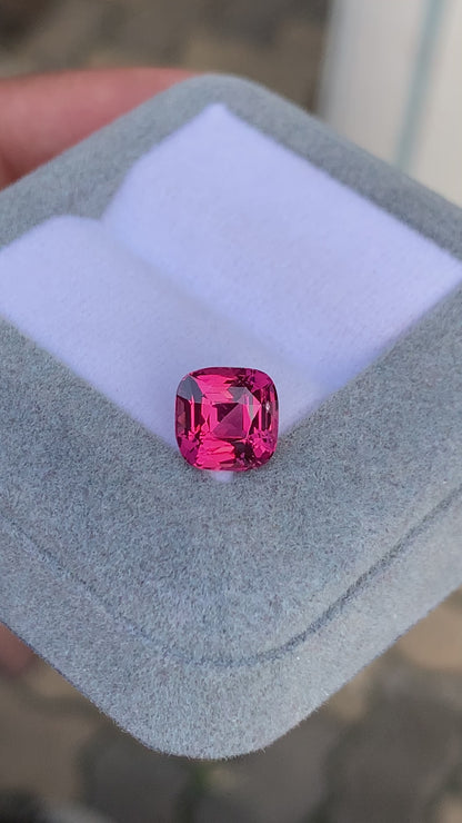 Spinelle rose • 3,02ct