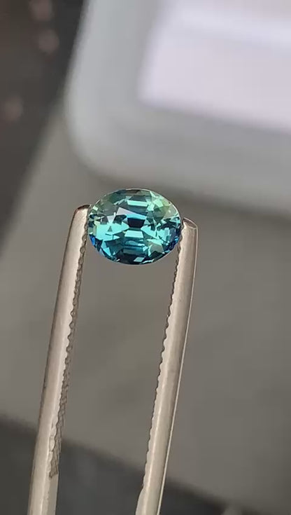 saphir-teal-ovale-1-28-ct-video-1-2