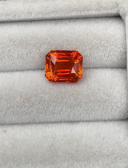 Saphir Orange • 4,55ct