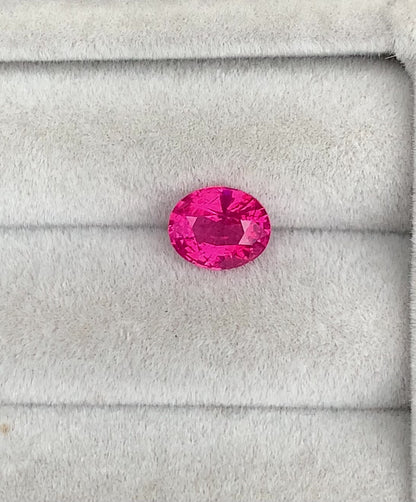 Spinelle Mahenge • 1,55ct