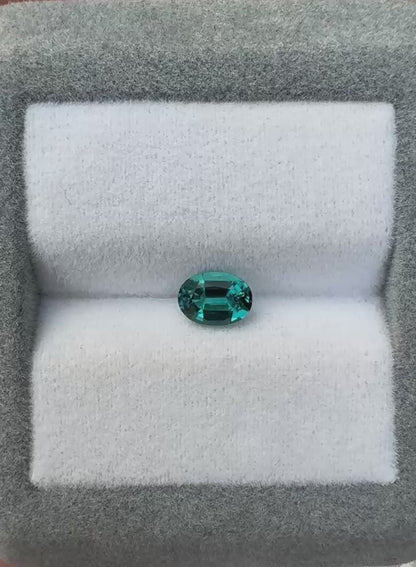 Tourmaline oval 0,71ct