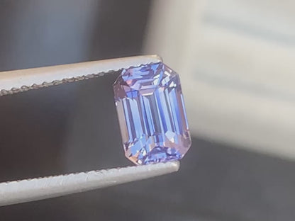 saphir-bleu-émeraude-2-12ct-video-1