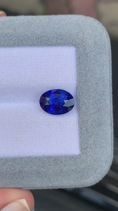 Saphir bleu • 4,02ct