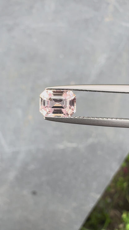 Saphir pêche • 1,52ct