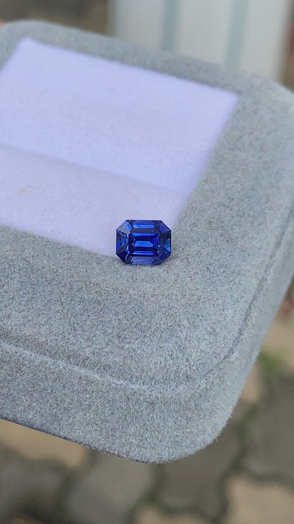 Saphir bleu • 1,03ct