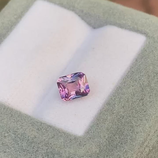 saphir-bicolore-radiant-1-52ct-video-2