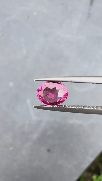 Spinelle Mahenge • 1,56