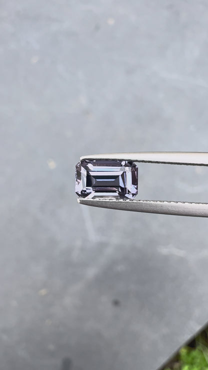 Spinelle violet • 1,5ct