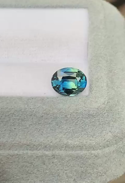 saphir-teal-ovale-2-10ct-video-2