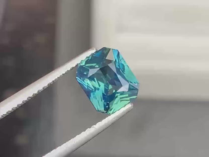 saphir-teal-3-05-ct-taille-emeraude-video-2