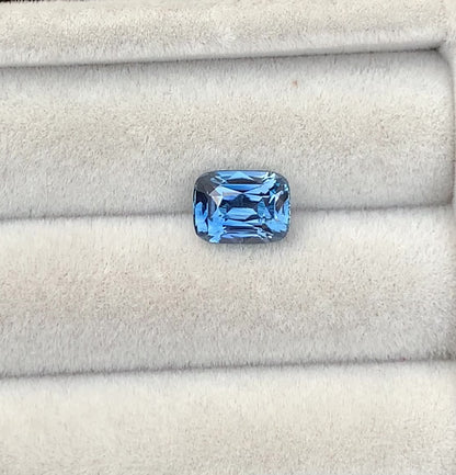 Saphir bleu · 2,75ct