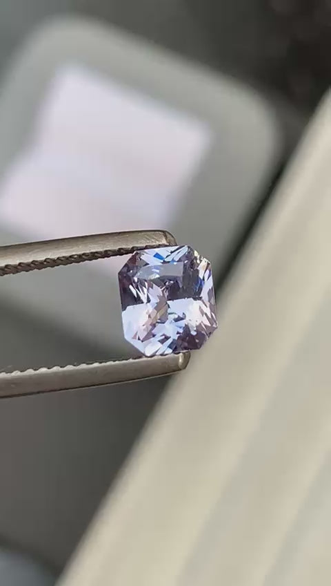 saphir-violet-1-50ct-video-3
