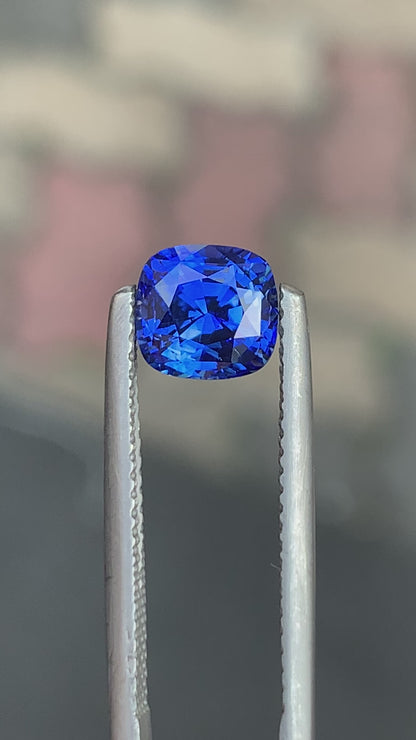 Saphir bleu • 2,20ct
