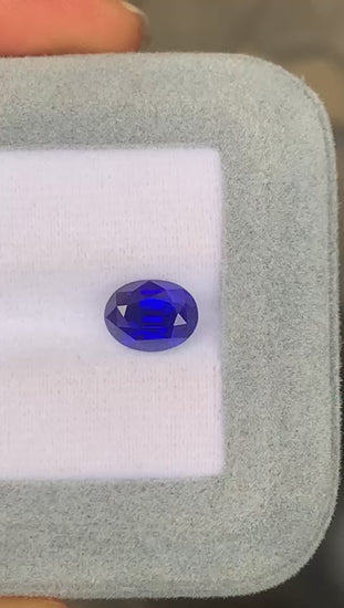 saphir-bleu-ovale-3-20-ct-video-2