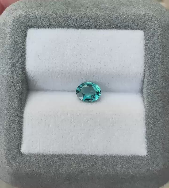 Tourmaline oval 0,66ct