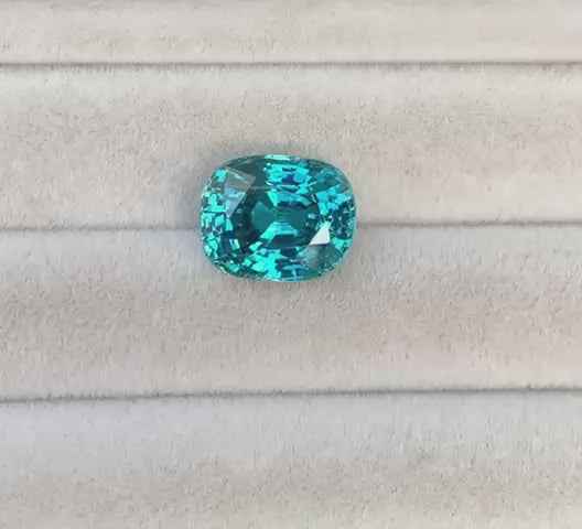zircon-bleu-coussin-9-85-ct-video-2