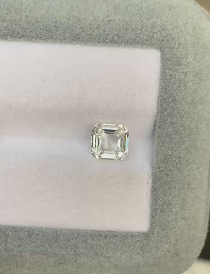 saphir-blanc-émeraude-2-00-ct-video-2