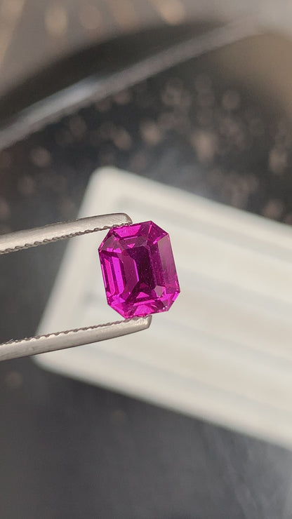 Saphir rose • 3,02 ct