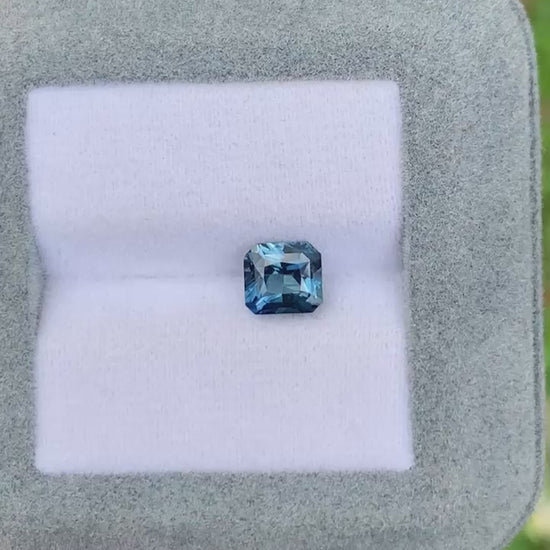 saphir-sarcelle-coussin-1-55ct video1