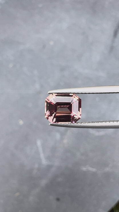 Grenat Malaya • 2,54ct