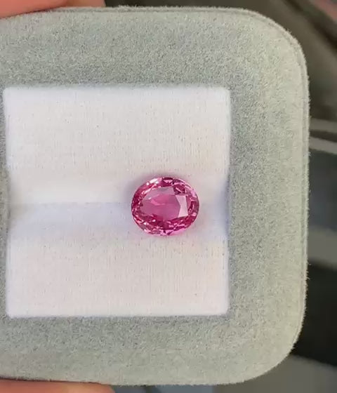 saphir-padparadscha-ovale-4-00ct-video-2