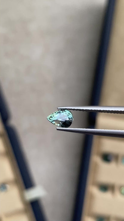 Saphir teal poire • 1,10ct