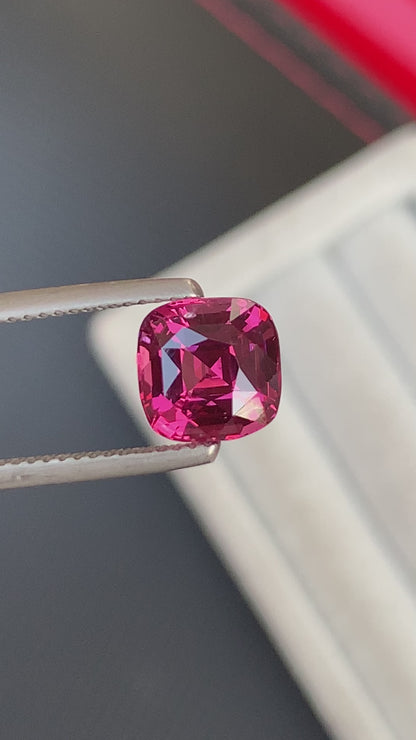 Spinelle rose • 3,02ct