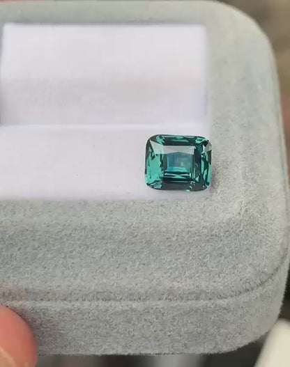 saphir-teal-coussin-allongé-3-02ct-video-2