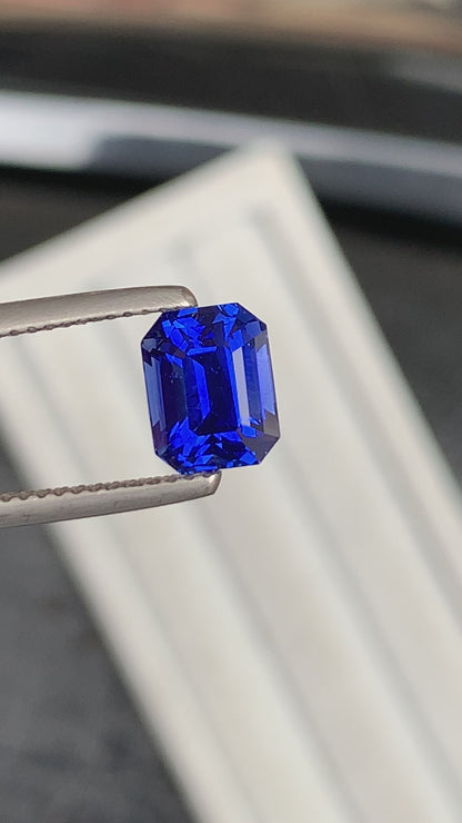 Saphir Bleu • 2,56ct
