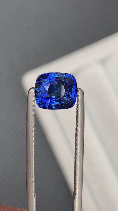 Saphir bleu • 3,02ct