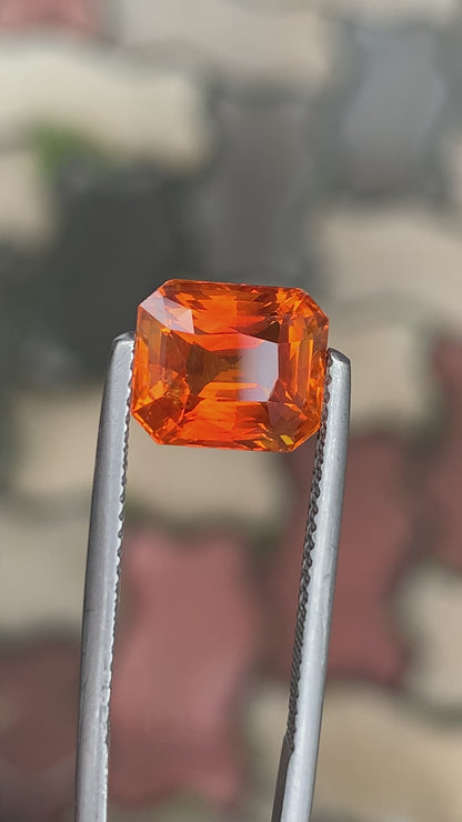 Saphir Orange • 4,55ct