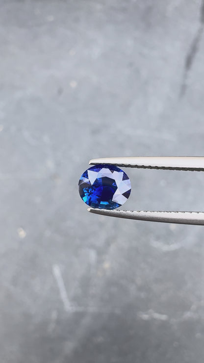 Saphir bleu • 1,26ct
