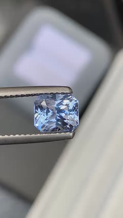 saphir-bleu-radiant-2-10ct-video-1