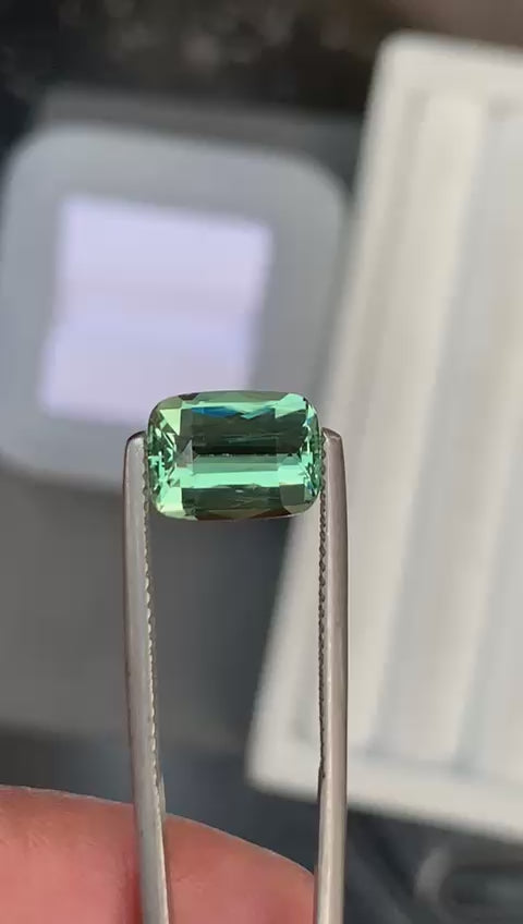 tourmaline-coussin-2-80-ct-video-1