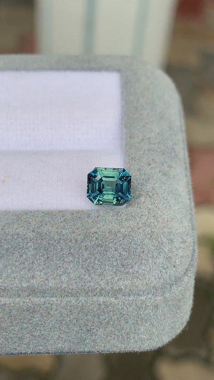 Saphir Teal • 1,57ct