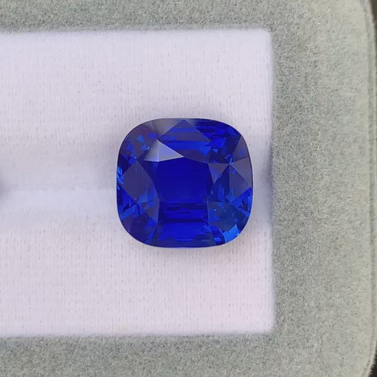 saphir-bleu-coussin-17-54-ct-video-2
