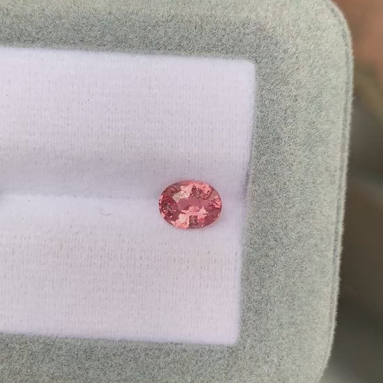 saphir-orang-ros- ovale-1-13ct video2