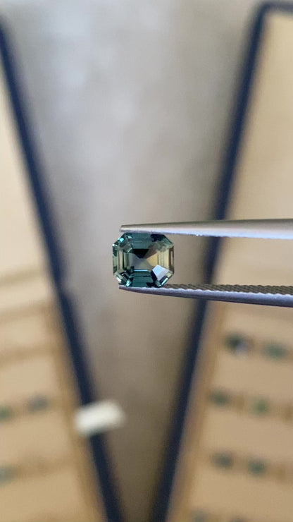 Saphir Teal • 1,06ct