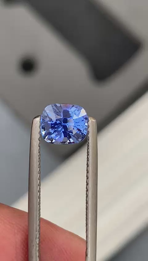 saphir-bleu-taille-coussin-1-60ct-video-1