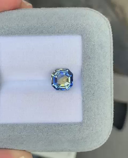 saphir-bicolore-emerald-3-01ct-video-2