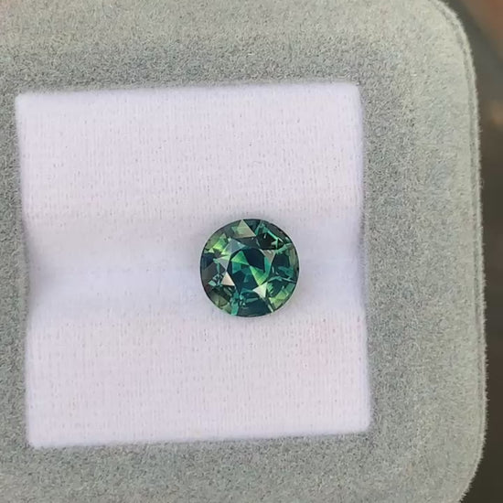saphir-teal-ronde-4-02ct-video-1
