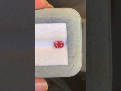 Saphir Padparadscha • 1,52ct