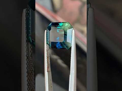 Saphir bicolore de Madagascar